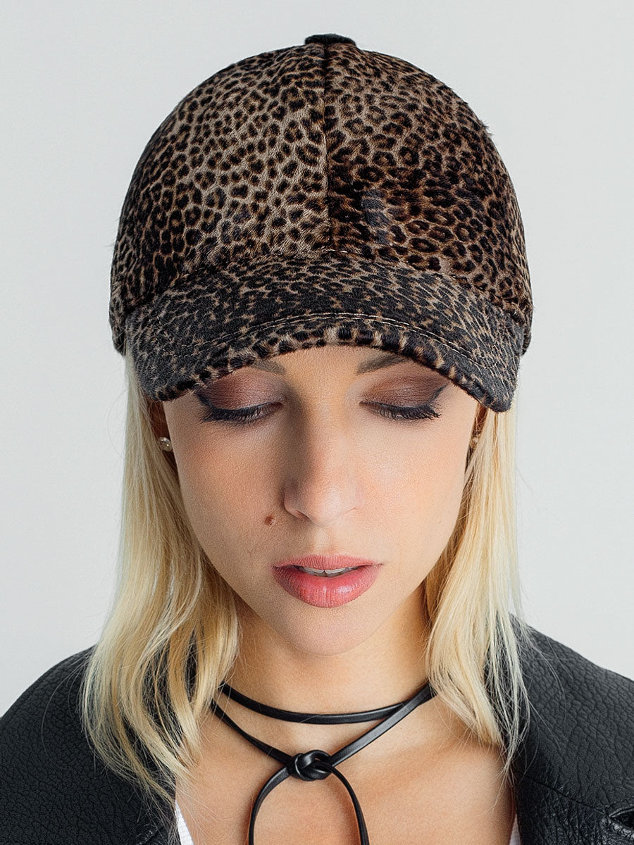 Бейзболна шапка от кожа с косъм - Леопардов принт