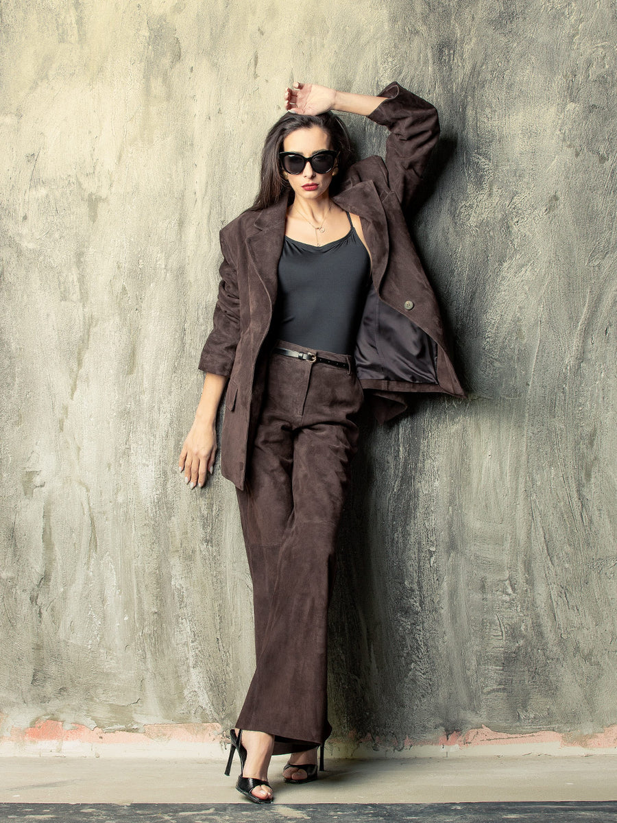 Classic Cut Suede Pants | 90s style