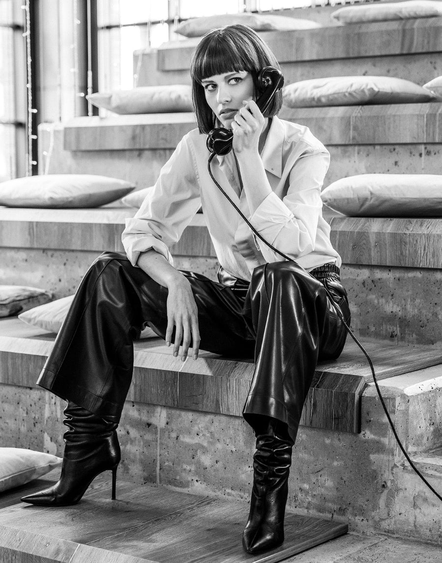 Кафяв кожен панталон с ластичен колан